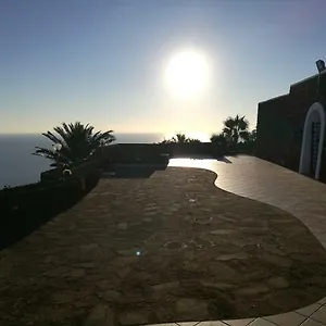 https://dammusi-il-carrubo.sicilyhotelsitaly.net